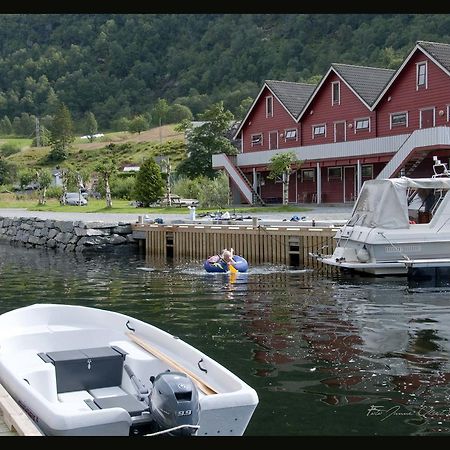 Grandane Feriehus Strangfjordens Екстериор снимка