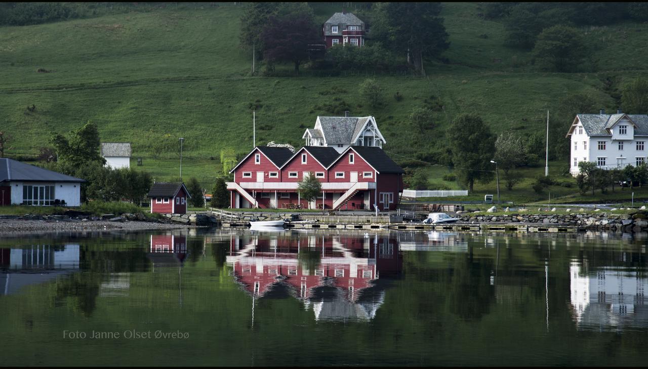 Grandane Feriehus Strangfjordens Екстериор снимка